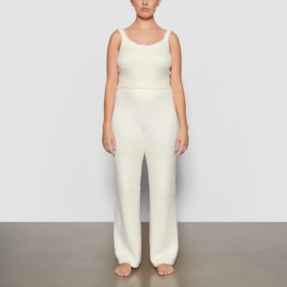 SKIMS Cozy set S/M in bone